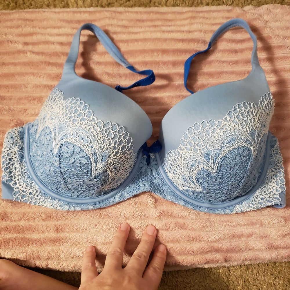 Victoria Secret Body By Victoria Bra